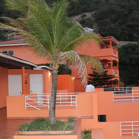 Rival Hotel Cap-Haitien Ngoại thất bức ảnh