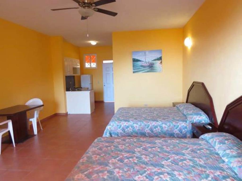 Rival Hotel Cap-Haitien Ngoại thất bức ảnh