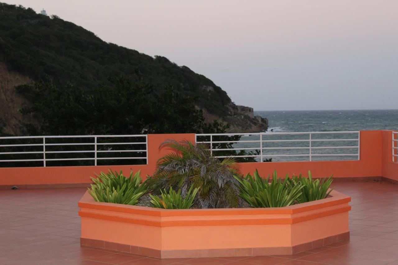 Rival Hotel Cap-Haitien Ngoại thất bức ảnh