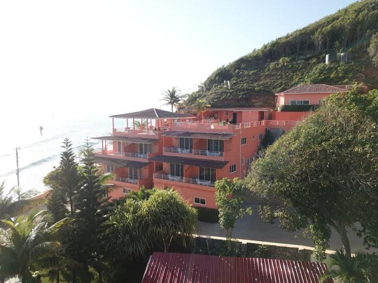 Rival Hotel Cap-Haitien Ngoại thất bức ảnh